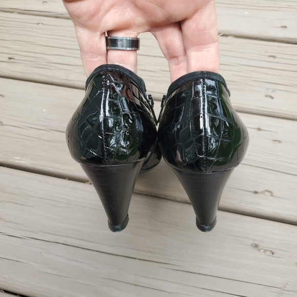 Vintage 90s Aquatalia Black Leather Croc Grain Embossed Ankle Boots Booties 6 - Picture 5 of 8